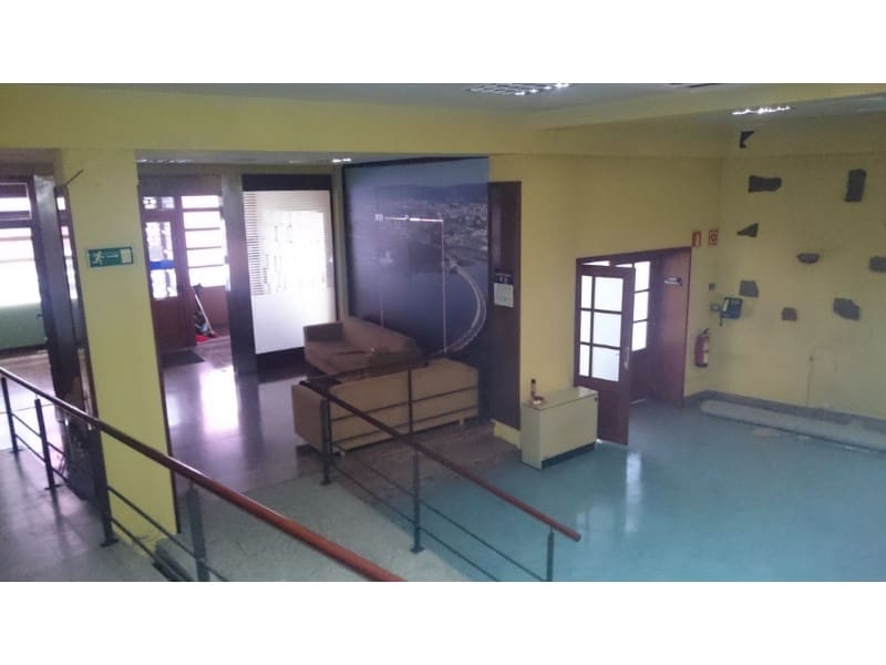 Erhverv til salg i Ferrol - € 490.000 (Ref: 7019548)