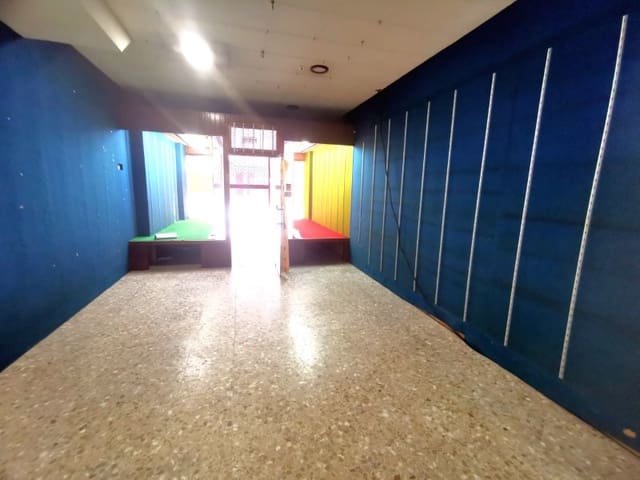 Kommersiell til salgs i Ferrol - € 75 000 (Ref: 7029904)