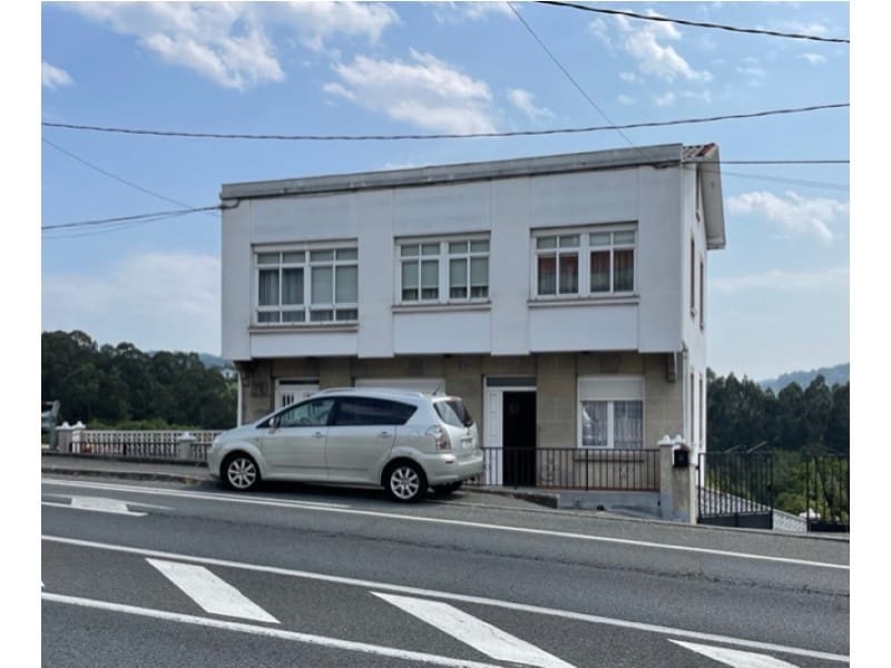 4 soveværelse Villa til salg i Mino - € 188.000 (Ref: 7074253)