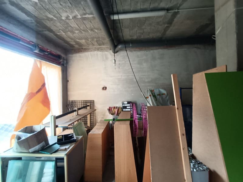 Erhverv til leje i Naron - € 300 (Ref: 7180461)