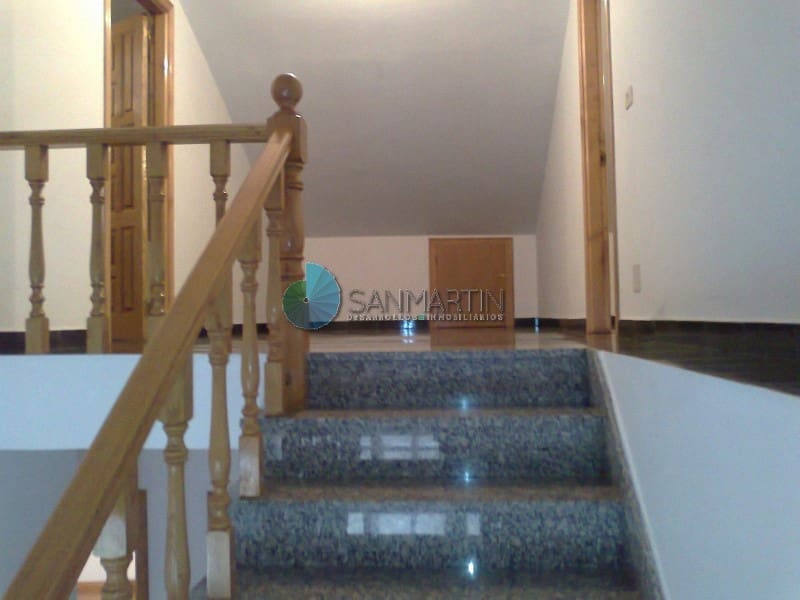 4 soveværelse Semi-Rækkehus til salg i Ferrol - € 240.000 (Ref: 7259114)