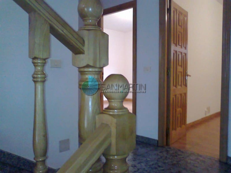 4 soveværelse Semi-Rækkehus til salg i Ferrol - € 240.000 (Ref: 7259114)