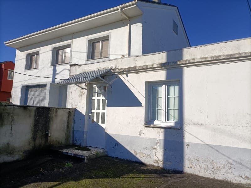 4 soveværelse Semi-Rækkehus til salg i Ferrol - € 240.000 (Ref: 7259114)