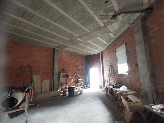 Erhverv til leje i Ferrol - € 250 (Ref: 7259116)