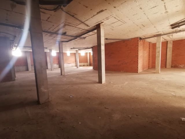 Erhverv til leje i Narón - € 3.000 (Ref: 7259117)