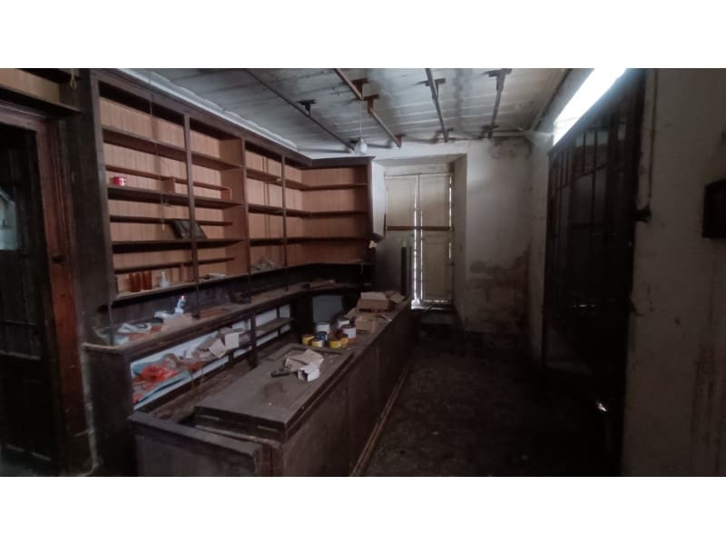 5 slaapkamer Huis te koop in Ortigueira - € 28.000 (Ref: 7527020)