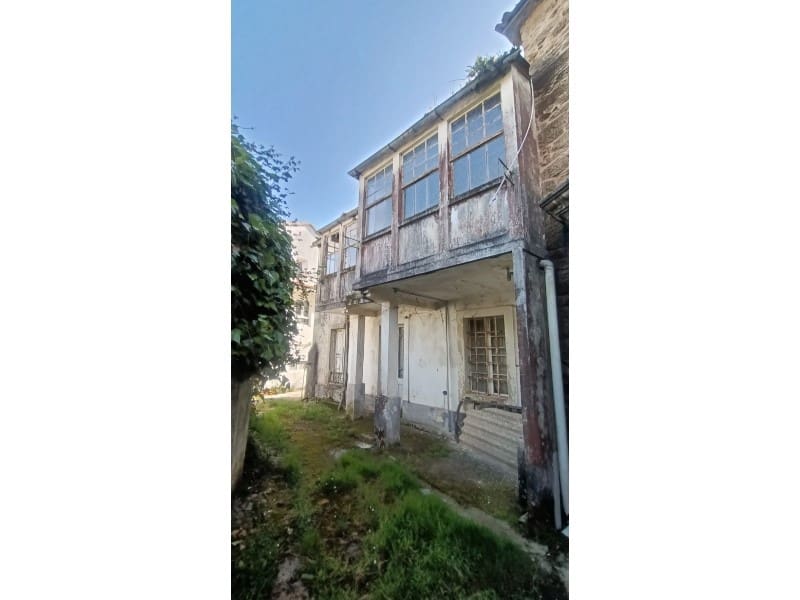 5 slaapkamer Huis te koop in Ortigueira - € 28.000 (Ref: 7527020)