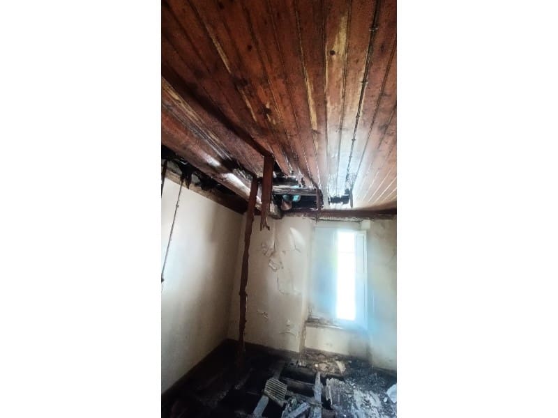 5 slaapkamer Huis te koop in Ortigueira - € 28.000 (Ref: 7527020)