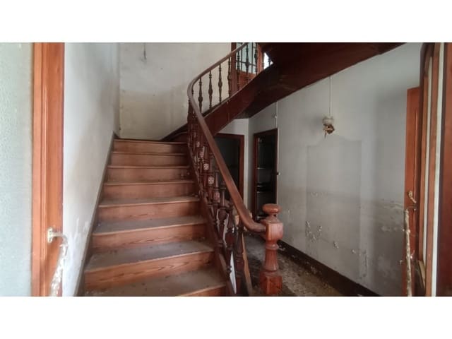 5 soverom Hus til salgs i Ortigueira - € 28 000 (Ref: 7527020)