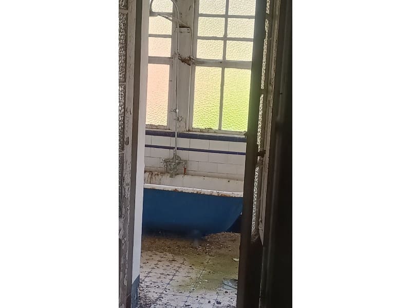 5 slaapkamer Huis te koop in Ortigueira - € 28.000 (Ref: 7527020)