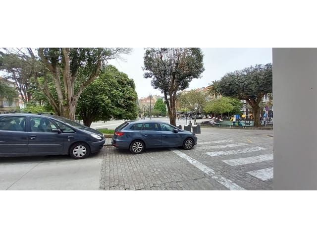 Erhverv til leje i Ferrol - € 550 (Ref: 7537722)