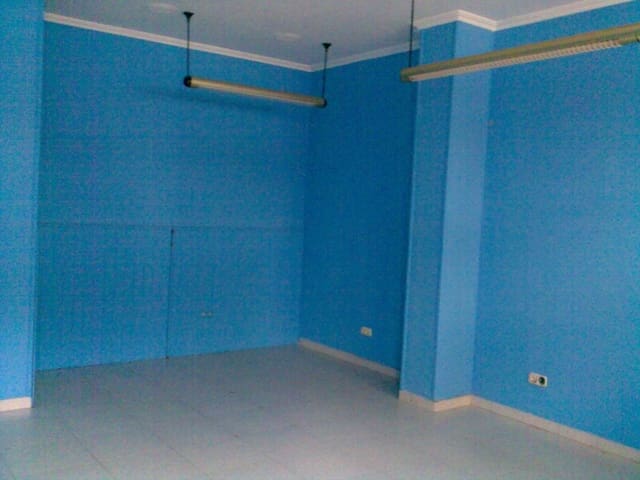 Kommersiell til salgs i Ferrol - € 50 000 (Ref: 7552312)