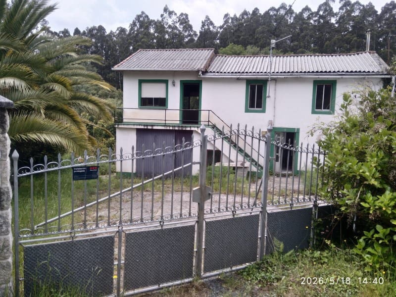 3 bedroom Townhouse for sale in Cedeira - € 150,000 (Ref: 7618119)