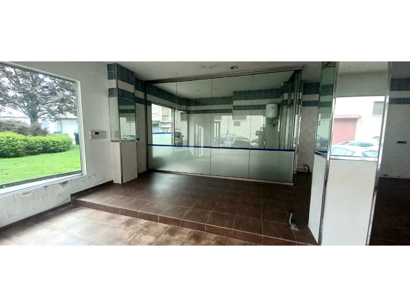 Kommersiell til salgs i Ferrol - € 102 000 (Ref: 7640162)