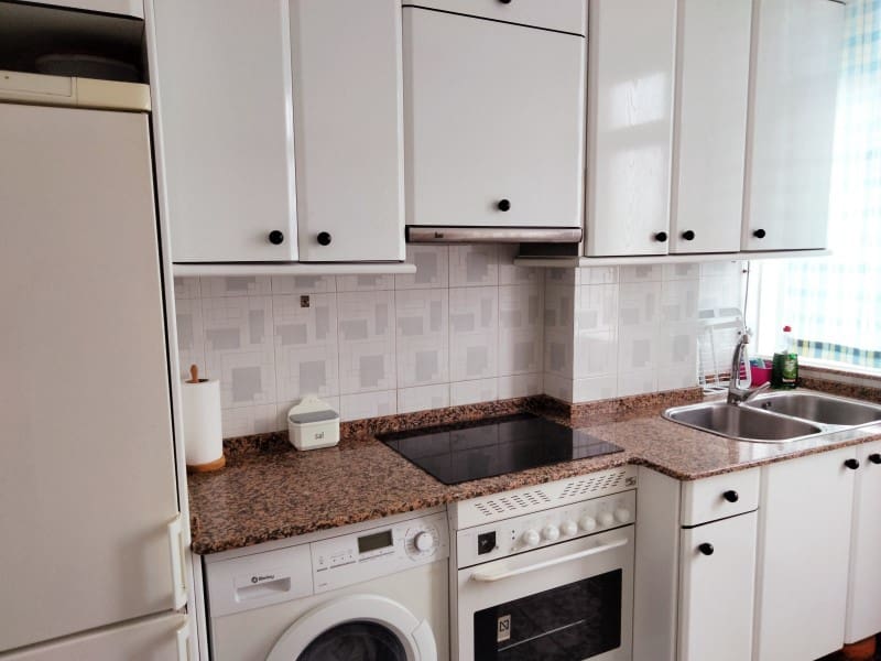 4 soveværelse Lejlighed til salg i Ferrol - € 110.000 (Ref: 7681842)