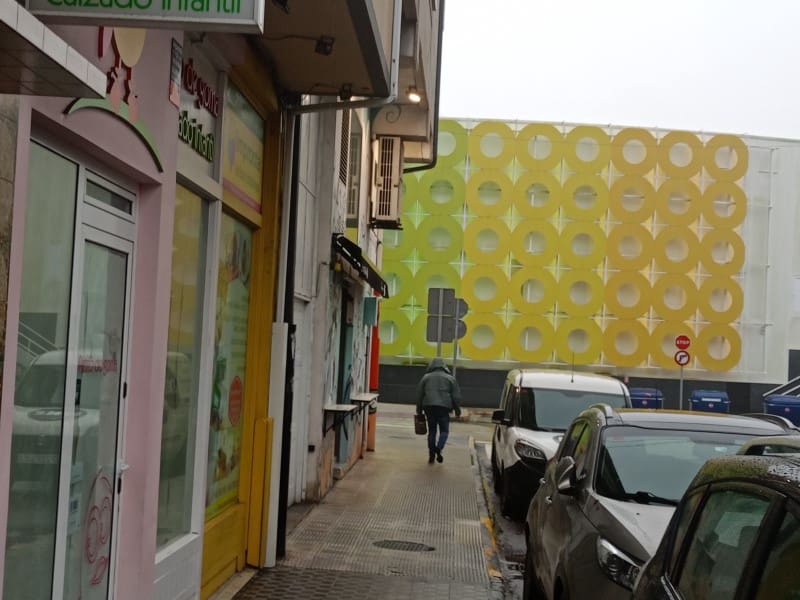 Erhverv til leje i Naron - € 700 (Ref: 7901529)