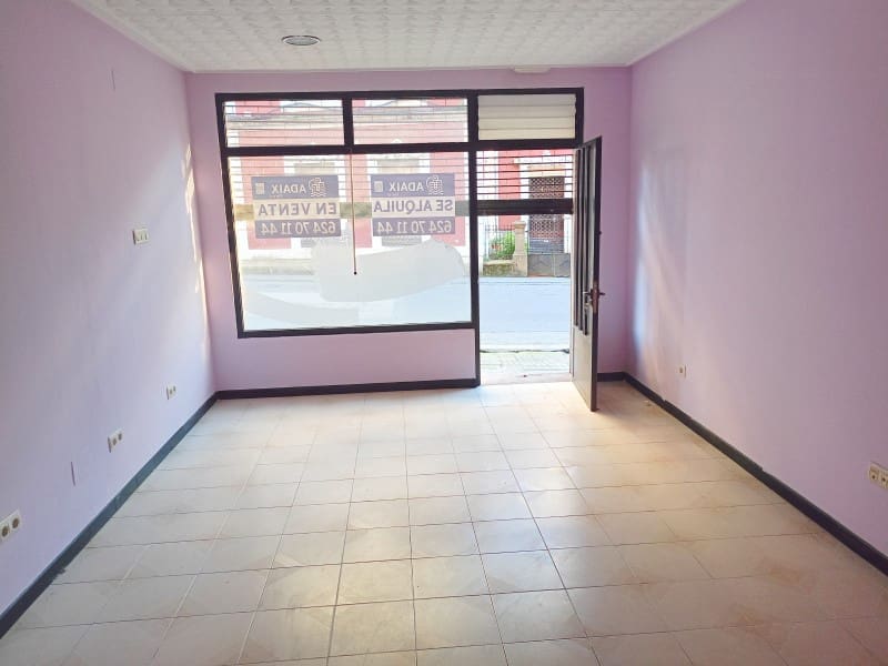 Erhverv til leje i Ferrol - € 400 (Ref: 7991643)