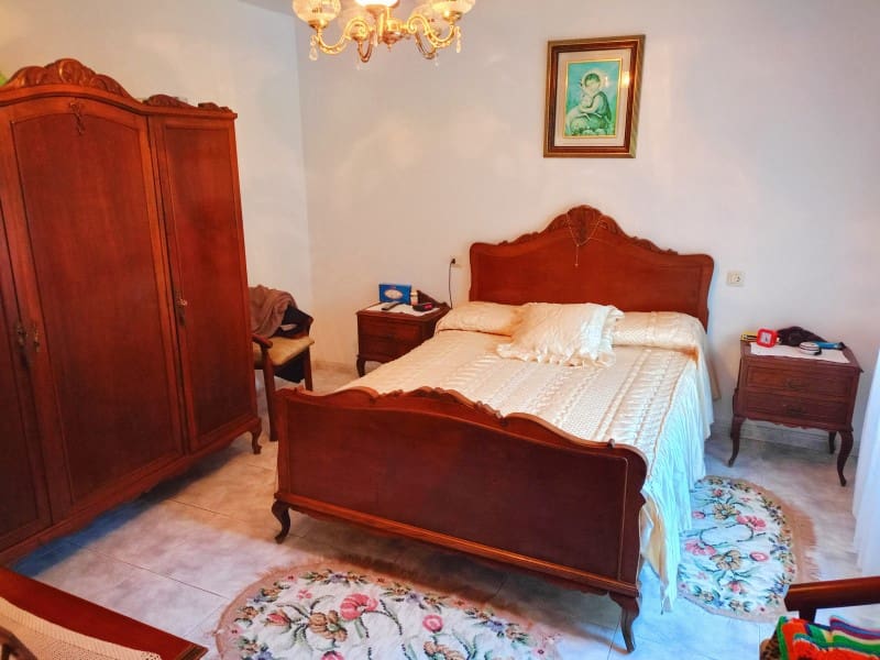 5 soveværelse Finca/Landehus til salg i Ferrol - € 350.000 (Ref: 8092447)