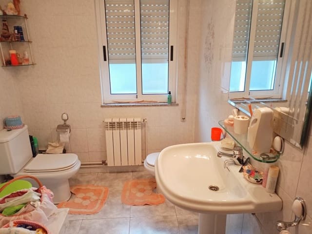 5 sypialnia Finka/Dom wiejski na sprzedaż w Ferrol - 350 000 € (Ref: 8092447)