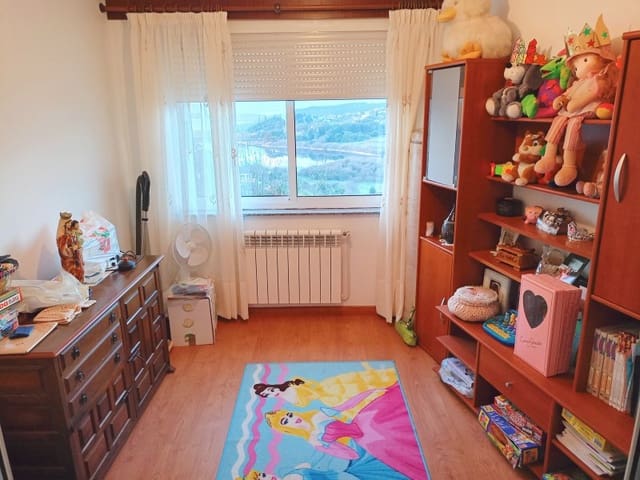 5 sypialnia Finka/Dom wiejski na sprzedaż w Ferrol - 350 000 € (Ref: 8092447)