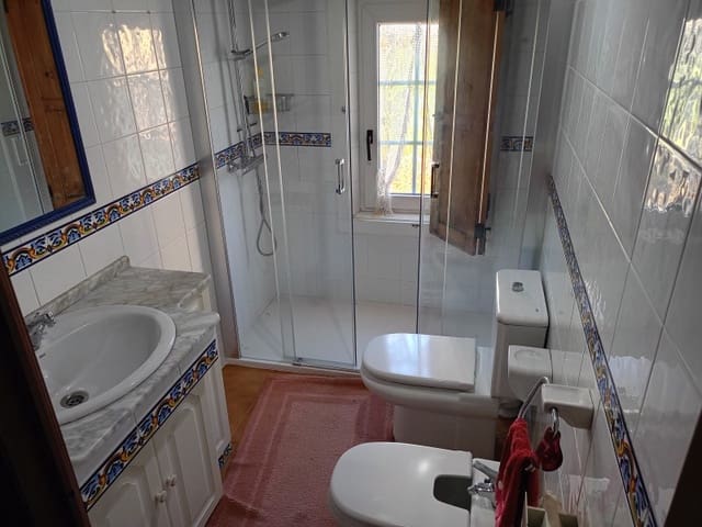 4 quarto Casa em Banda para venda em Ferrol - 220 000 € (Ref: 8093851)