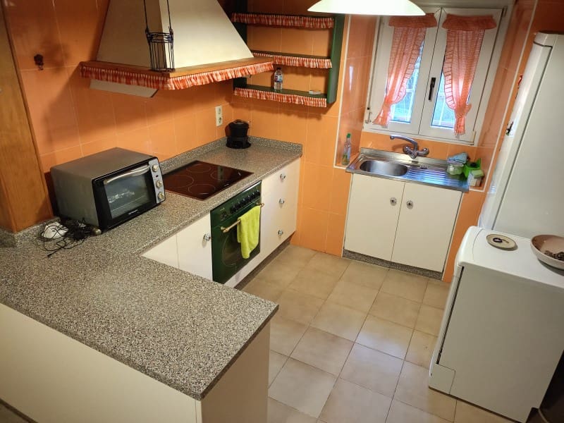 4 soveværelse Byhus til salg i Ferrol - € 220.000 (Ref: 8093851)