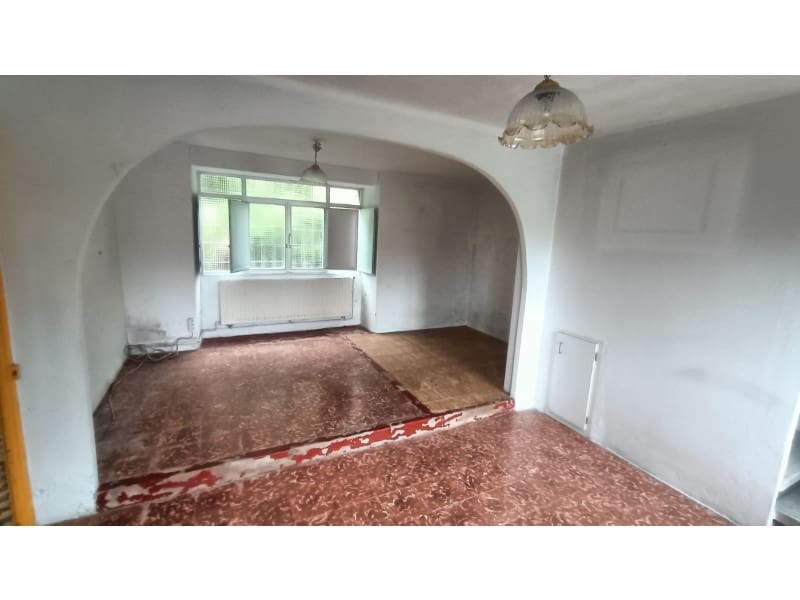 4 soveværelse Byhus til salg i Ferrol - € 92.000 (Ref: 8126600)