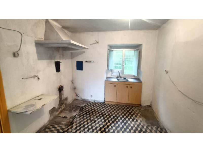 4 soveværelse Byhus til salg i Ferrol - € 92.000 (Ref: 8126600)