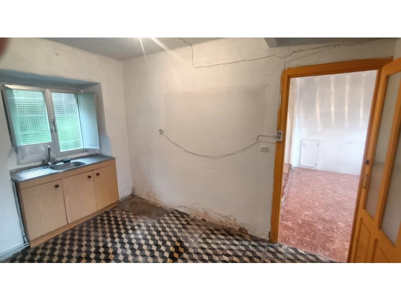 4 soveværelse Byhus til salg i Ferrol - € 92.000 (Ref: 8126600)