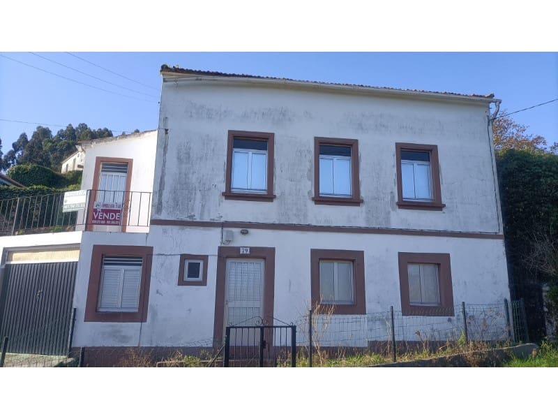 4 soveværelse Byhus til salg i Ferrol - € 92.000 (Ref: 8126600)