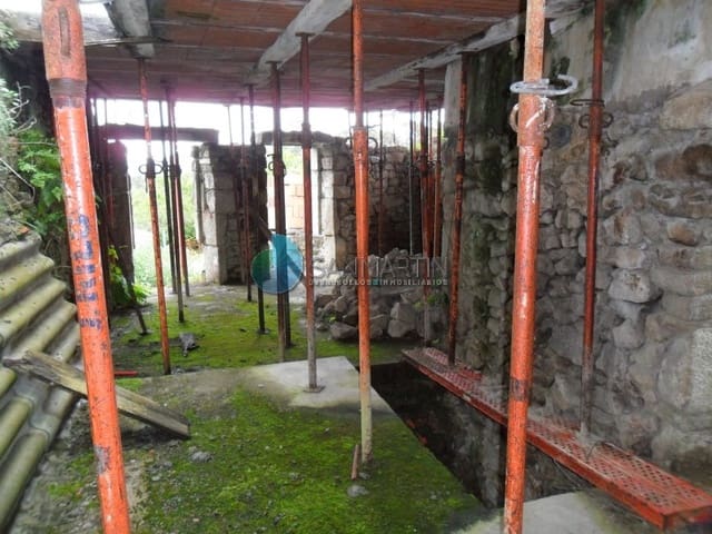 Dom na sprzedaż w Ferrol - 22 000 € (Ref: 8343258)