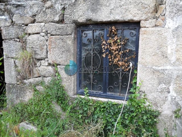 Dom na sprzedaż w Ferrol - 22 000 € (Ref: 8343258)