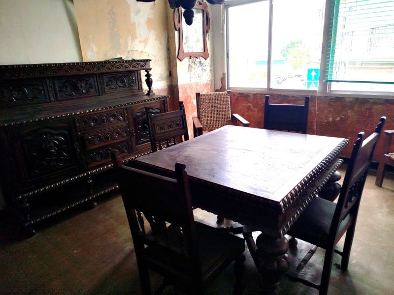 5 soveværelse Byhus til salg i Naron med garage - € 100.000 (Ref: 8500504)