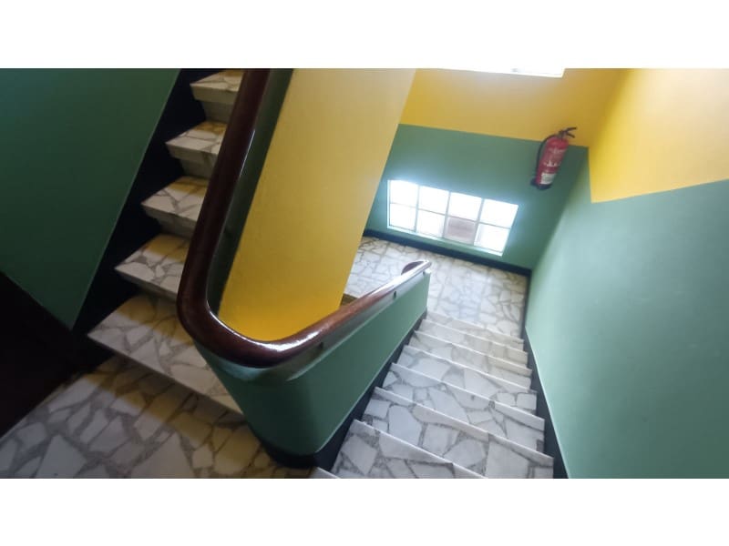 3 bedroom Flat for sale in Ferrol - € 65,000 (Ref: 8559871)