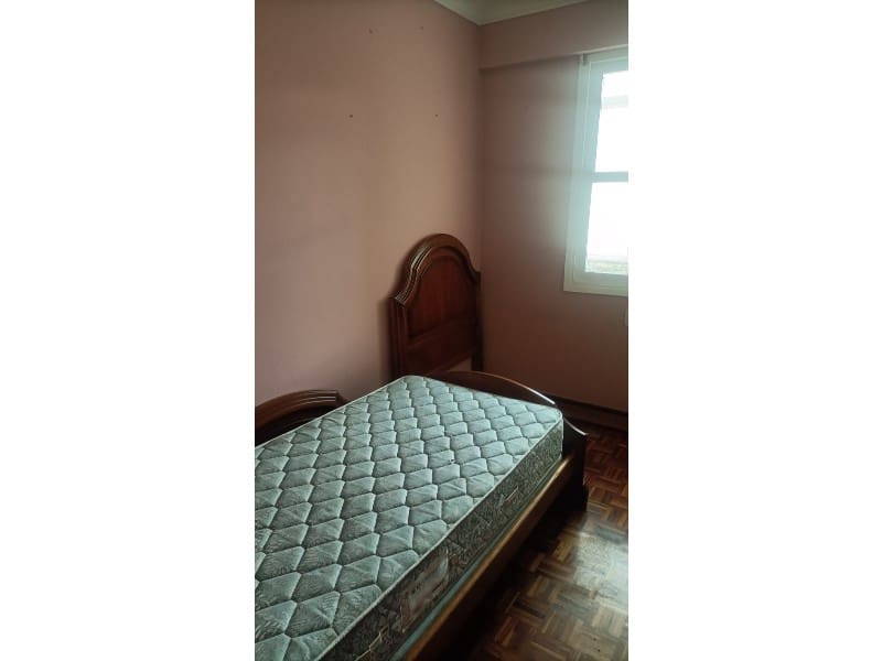 3 bedroom Flat for sale in Ferrol - € 65,000 (Ref: 8559871)