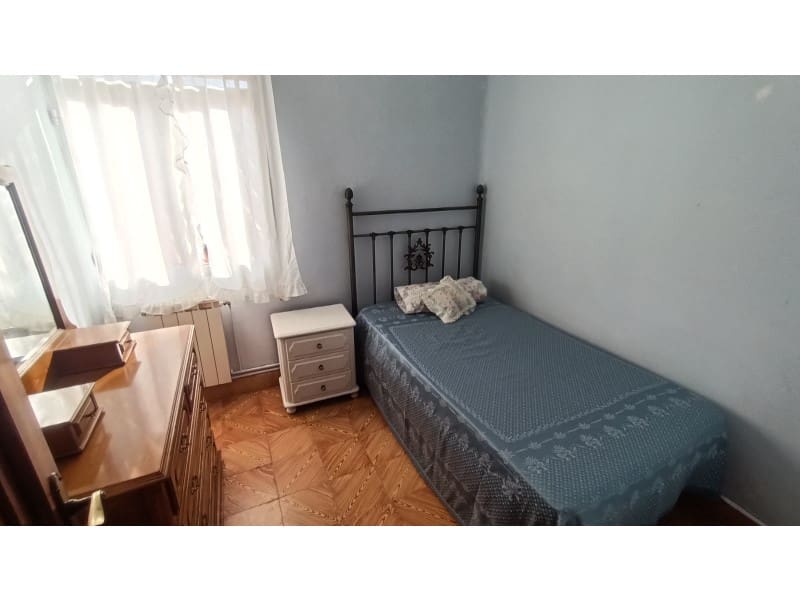 3 slaapkamer Huis te koop in Ferrol - € 155.000 (Ref: 8599688)