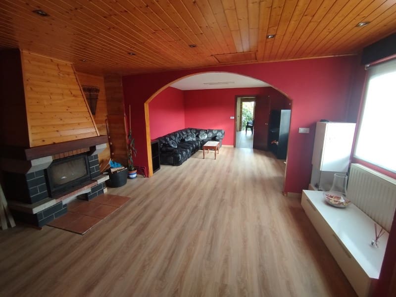 5 slaapkamer Finca/Landhuis te koop in Arbo - € 187.550 (Ref: 8723924)