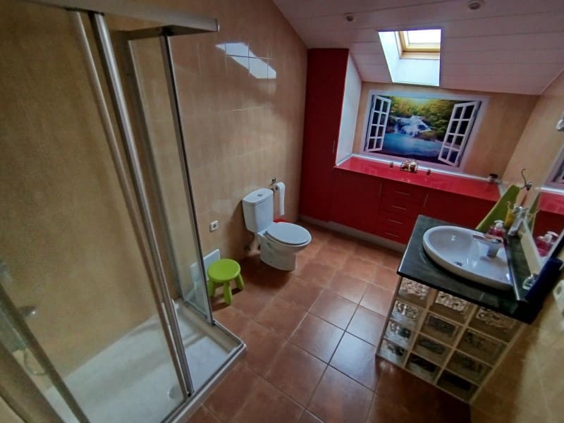 5 slaapkamer Finca/Landhuis te koop in Arbo - € 187.550 (Ref: 8723924)