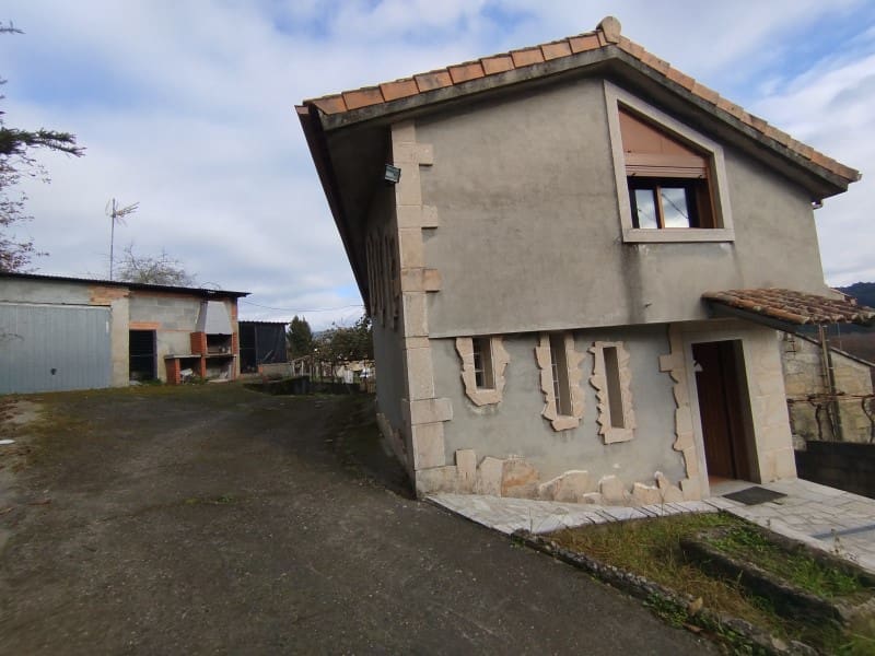 5 slaapkamer Finca/Landhuis te koop in Arbo - € 187.550 (Ref: 8723924)