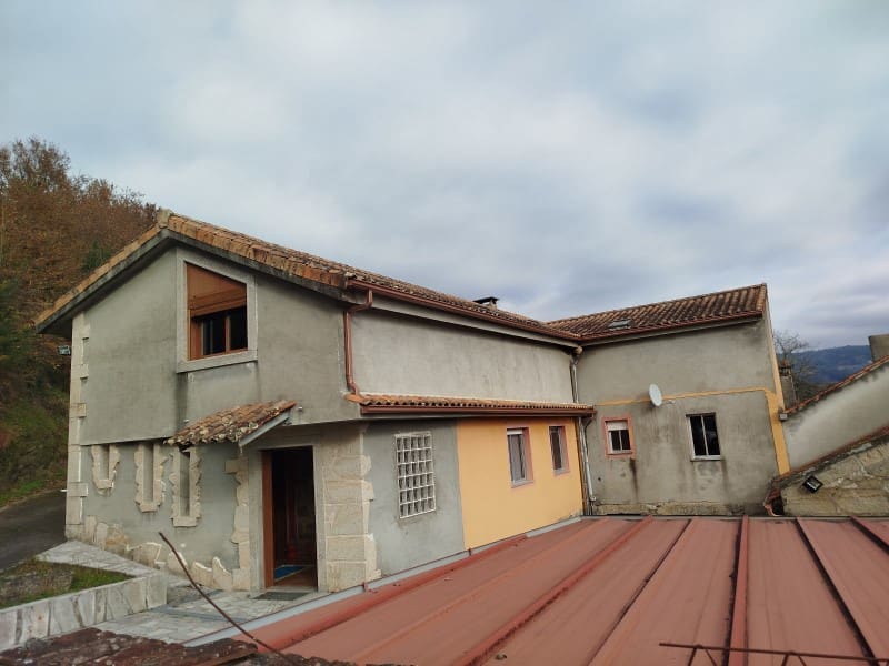 5 slaapkamer Finca/Landhuis te koop in Arbo - € 187.550 (Ref: 8723924)