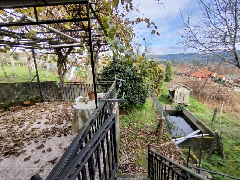 5 slaapkamer Finca/Landhuis te koop in Arbo - € 187.550 (Ref: 8723924)