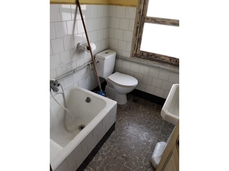 Apartment for sale in Ferrol - € 160,000 (Ref: 8823401)