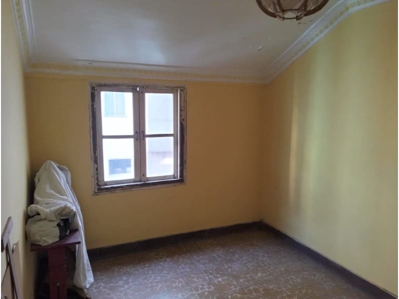 Apartment for sale in Ferrol - € 160,000 (Ref: 8823401)