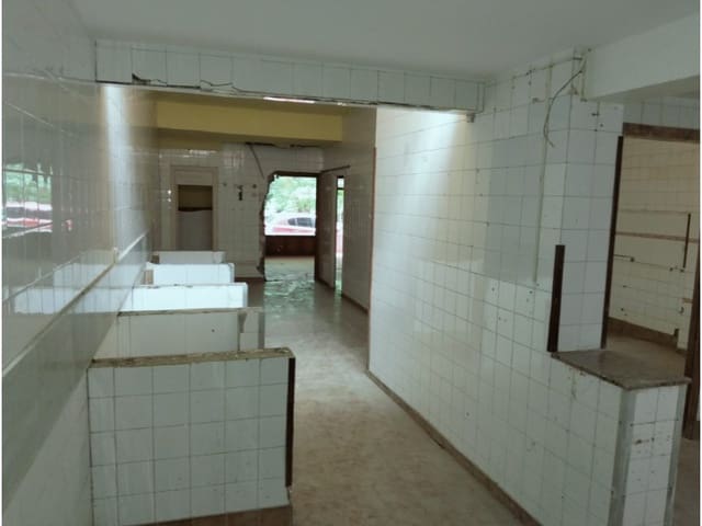 Kommersiell til salgs i Ferrol - € 60 000 (Ref: 8954669)