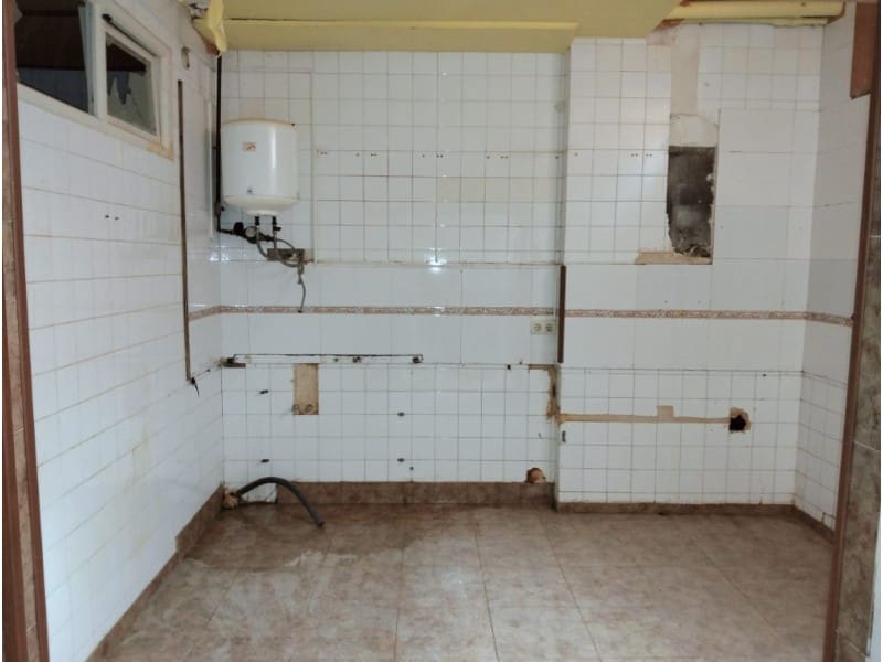 Komercyjne na sprzedaż w Ferrol - 60 000 € (Ref: 8954669)