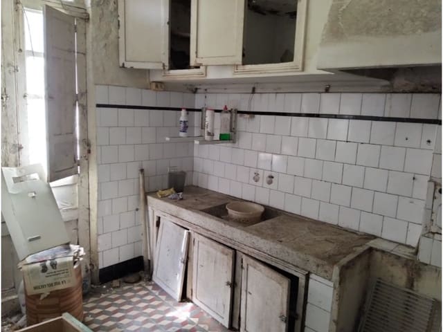 Ruin for sale in Ferrol - € 105,000 (Ref: 8954670)