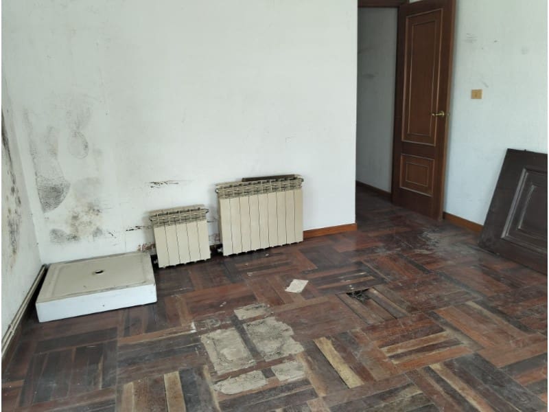 Lejlighed til salg i Ferrol - € 225.000 (Ref: 8992089)