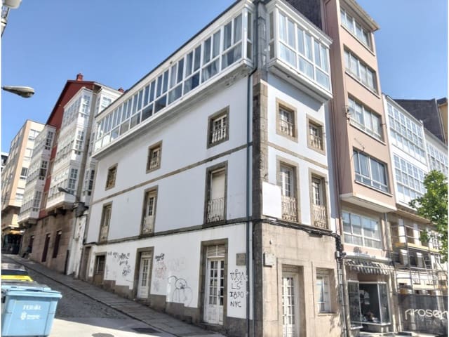 Apartment for sale in Ferrol - € 225,000 (Ref: 8992089)
