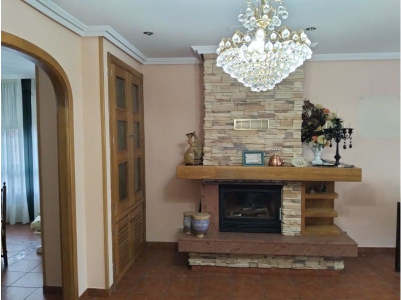 7 soveværelse Villa til salg i Ares med garage - € 530.000 (Ref: 9001360)