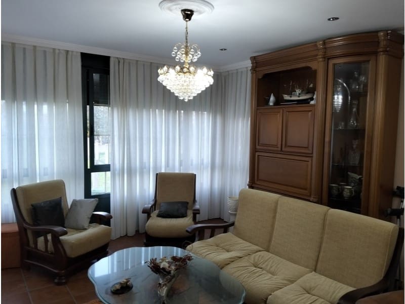 7 soveværelse Villa til salg i Ares med garage - € 530.000 (Ref: 9001360)